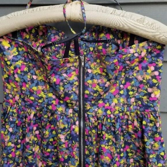 Moda Int'l Colorful Floral Spaghetti Strap Dress size 6 - Picture 4 of 6